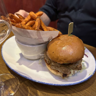 BURGER & LOBSTER BRYANT PARK